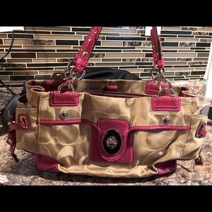 Original Coach designer purse !!!